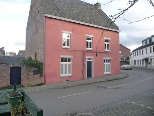 Het Rode Huis Bed & Breakfast Mechelen Ngoại thất bức ảnh